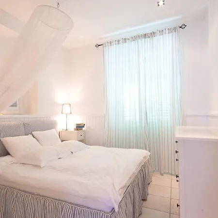 Pavi Apartments Vila Amalia