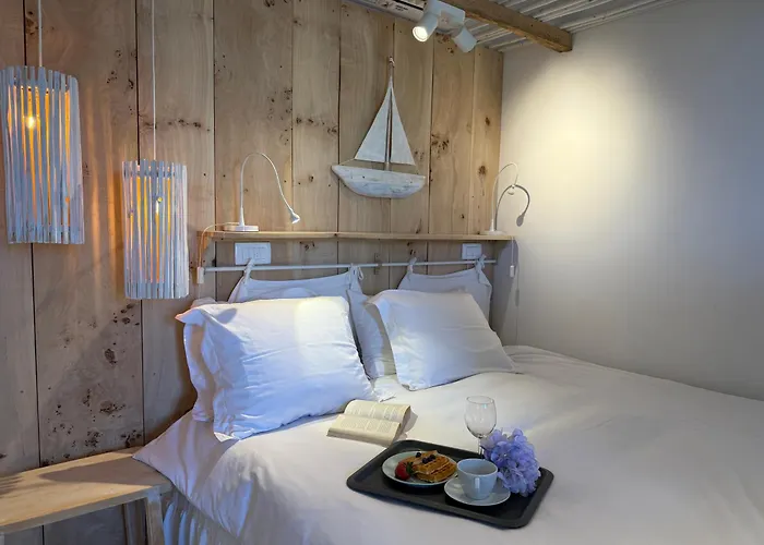 Pavi Apartments Vila Amalia *