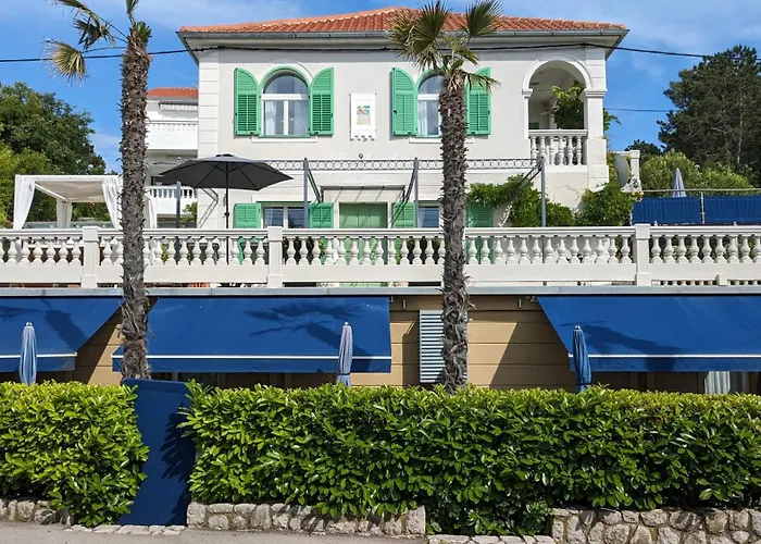 Pavi Amalia Appartement *