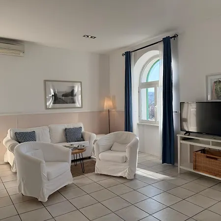 Pavi Amalia Apartmán *